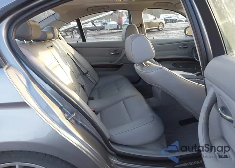 2011 BMW 328I xDrive z USA, uszkodzony, nr VIN WBAPK5G58BNN30422